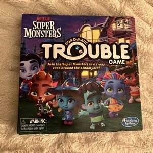 Hasbro Netflix Super Monsters Trouble Game